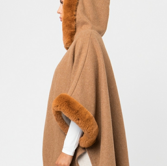 P.ROSSINI CARAMEL FAUX FUR TRIM WRAP - Picture 3 of 4